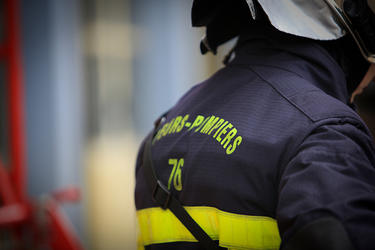 French fire fighter