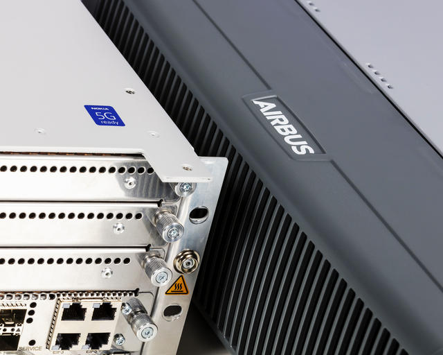 TB4 Hybrid TETRA base station TB4 Hybrid TETRA base station