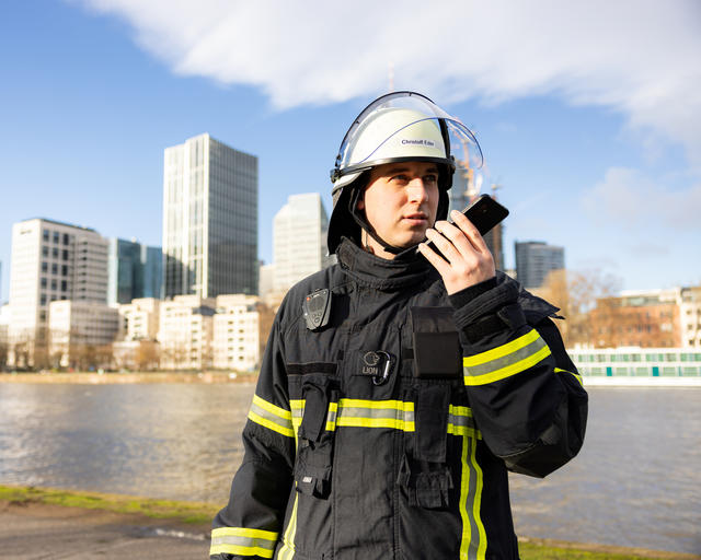 Firefighter with an Agnet device Firefighter with an Agnet device