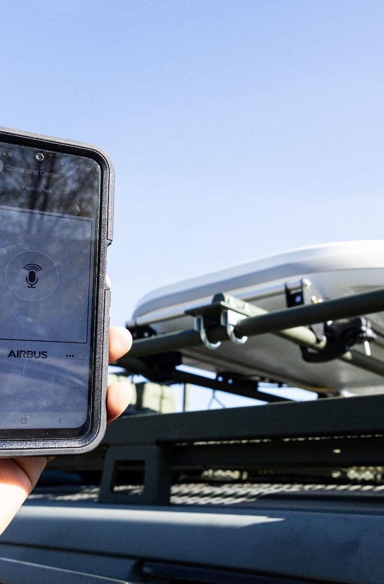 airbus_demonstrates_low-latency_satellite_services_on_a_moving_vehicle_across_northern_finland airbus_demonstrates_low-latency_satellite_services_on_a_moving_vehicle_across_northern_finland