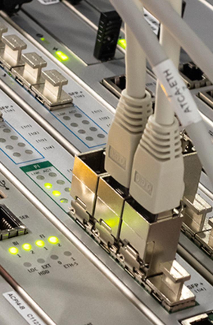 DXTA TETRA Switch