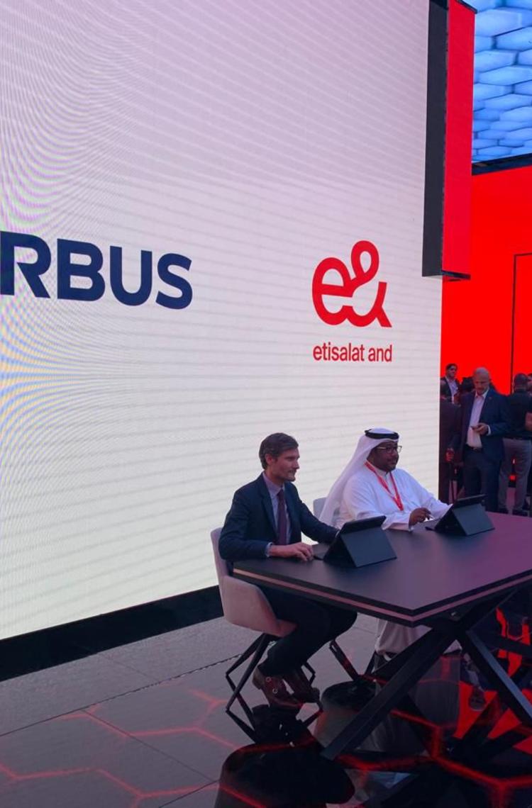 MOU signature at GITEX with Etisalat and Thibaut Faivre new Head of MEA and India MOU signature at GITEX with Etisalat and Thibaut Faivre new Head of MEA and India