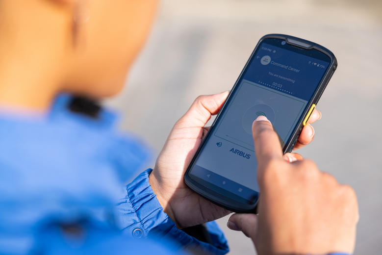 A professional using Agnet